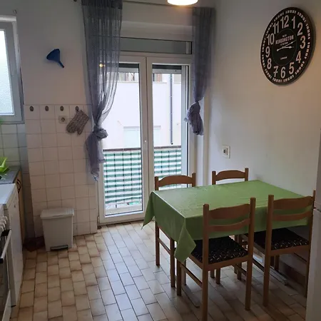 Apartman Pino *